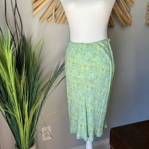 SOLD - Mint floral flowy skirt by Gap. Size 4 / small
